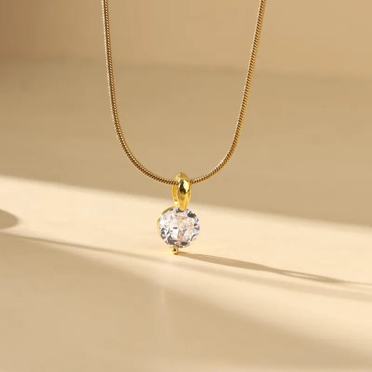 Elegant Glam Luxurious Solid Color Stainless Steel Zircon 18K Gold Plated Plating Inlay Pendant Necklace